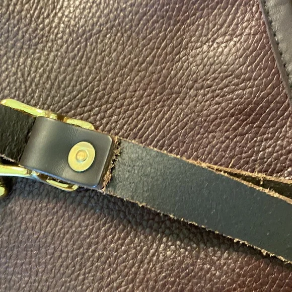 Over Under Shoulder Bag handcrafted in USA 100% Leather Bag - Picture 10 of 16